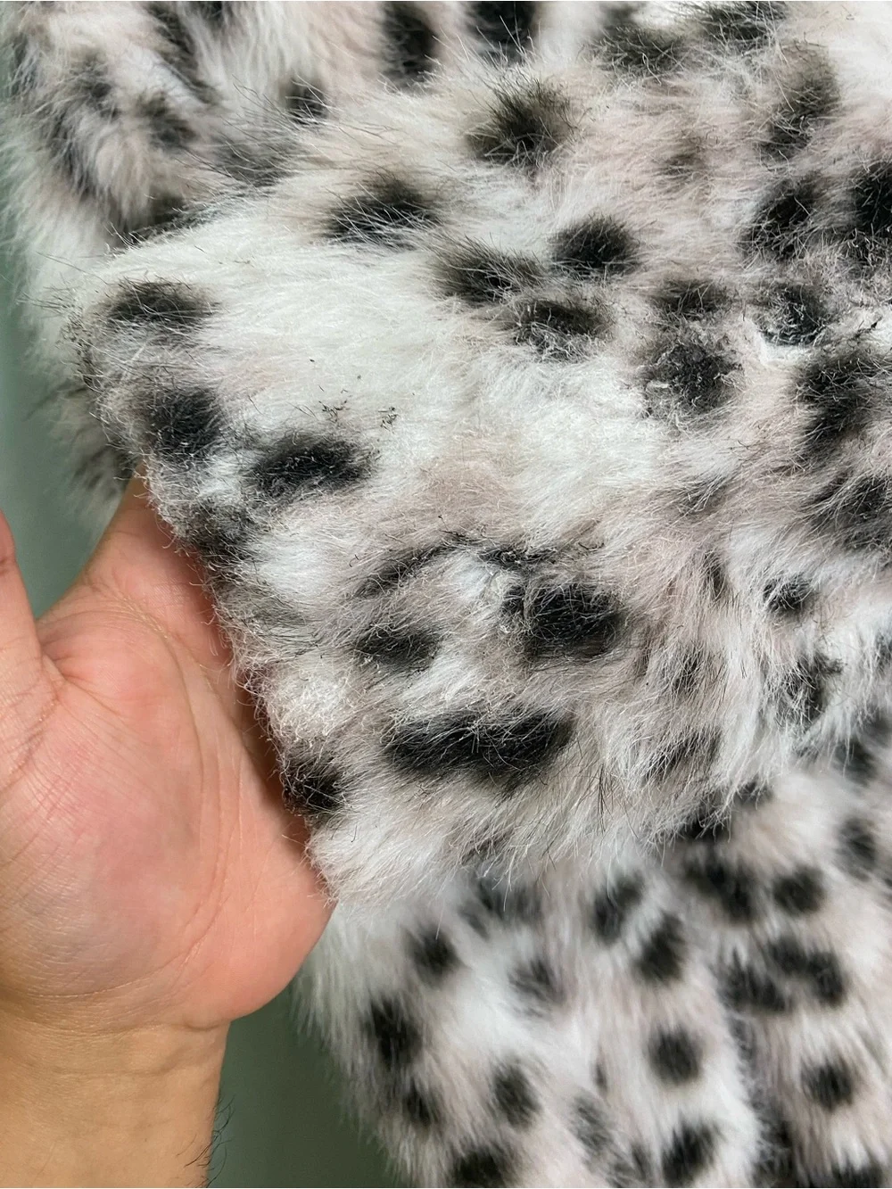 Unreal Fur flaw bottom